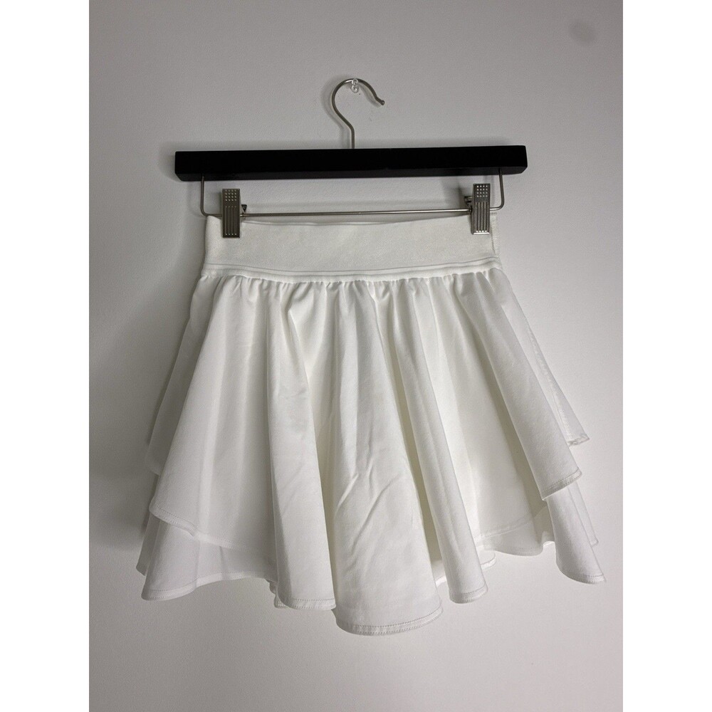 Lululemon White Racerback Athletic Tank Top Built In Bra Size 2 Activewear